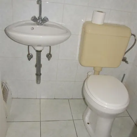 Konukevi Taban Vendeghaz